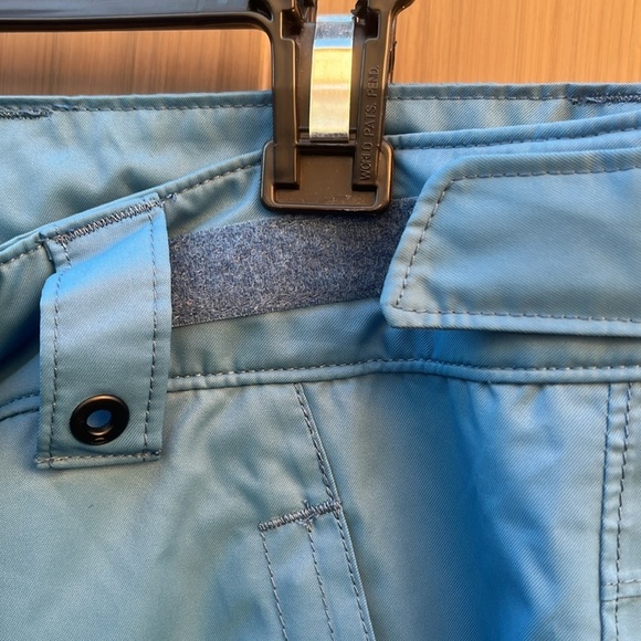 OAKLEY MOONSHINE BIOZONE INSULATED PANTS  MEN'S MEDIUM SNOWBOARD - Picture 8 of 14